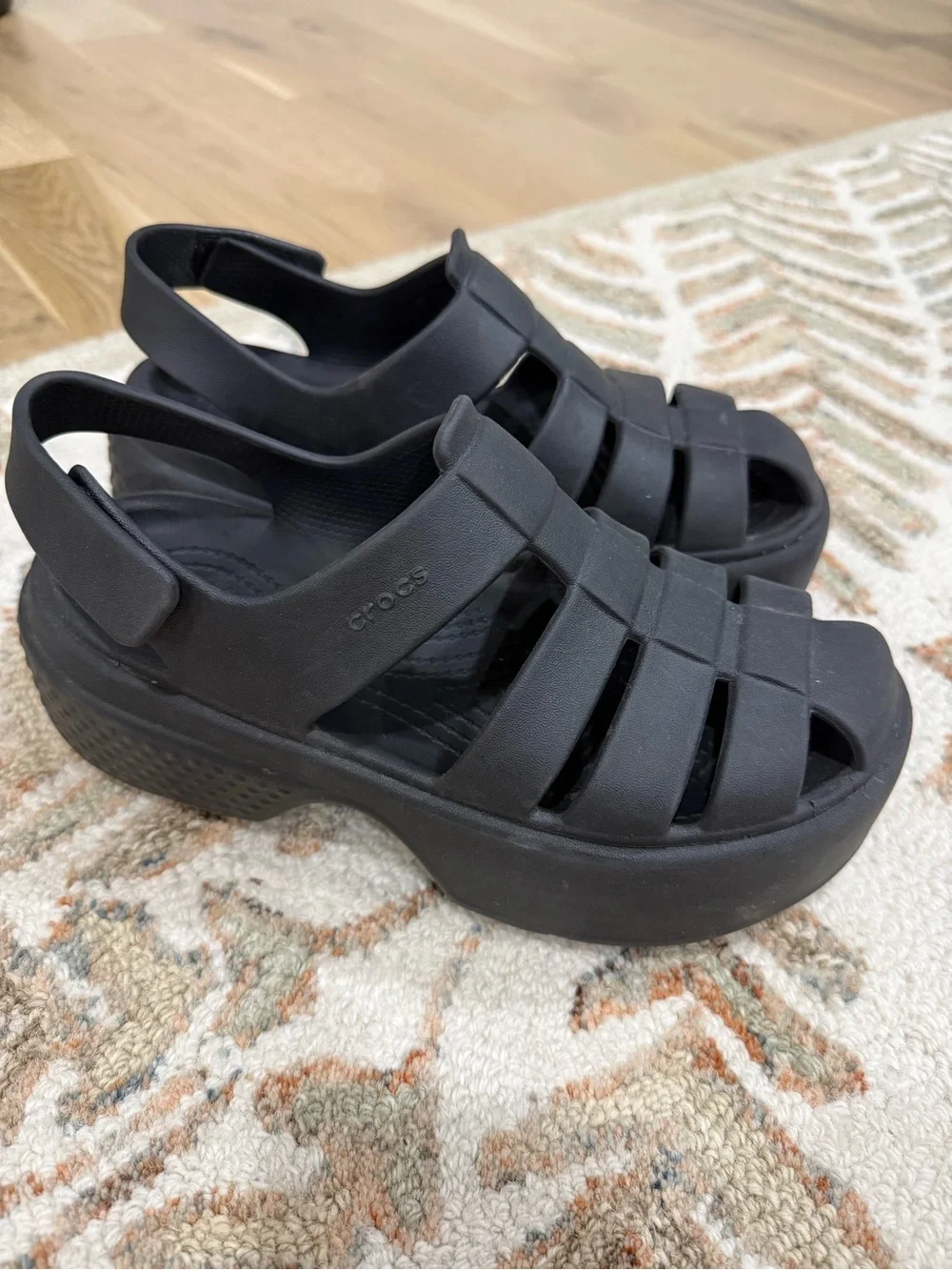 CROCS Black Platform Fisherman Clog Sandals